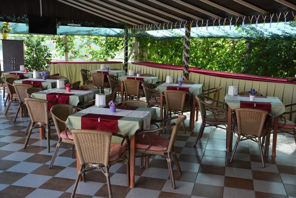 Yavuzhan Hotel Side Zewnętrze zdjęcie