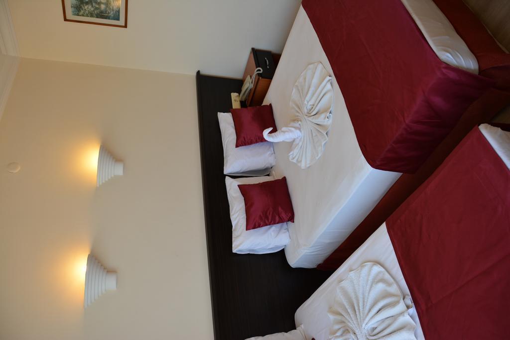 Yavuzhan Hotel Side Zewnętrze zdjęcie